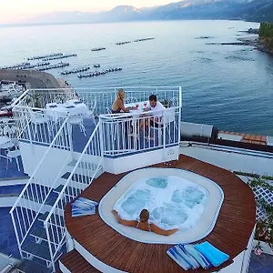 Bue Marino & Roof Lounge 3* Cala Gonone